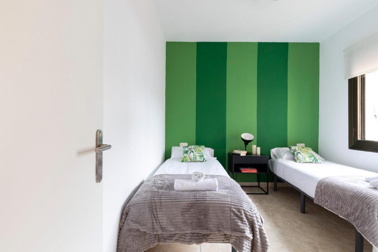 The Camp Nou Fcb Apartment Barcelona Eksteriør billede
